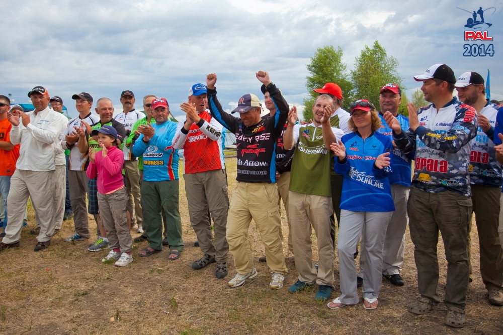 Награждение победителей второго этапа турнира Pro Anglers League 2014 (фото). Галерея фото 28